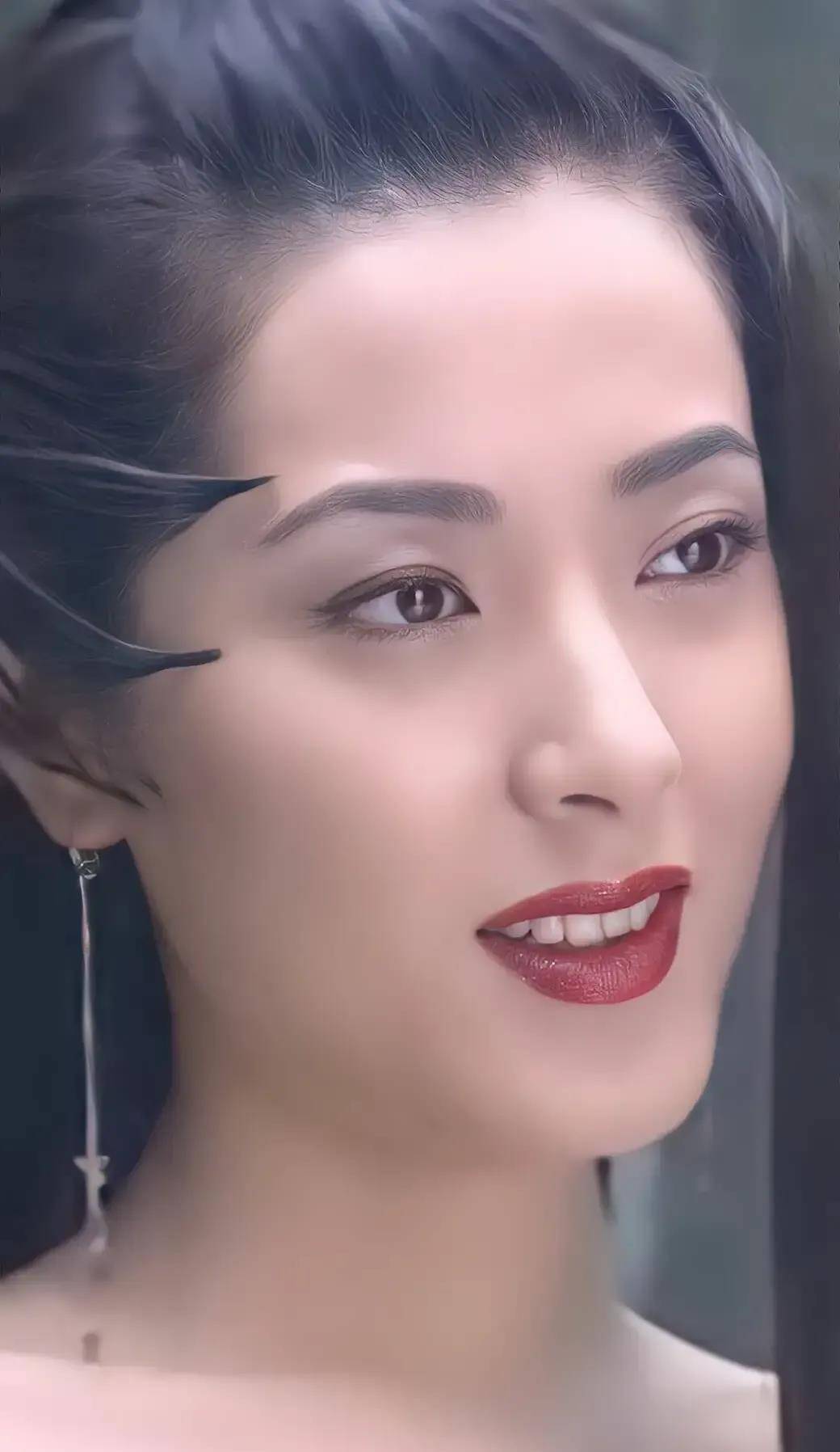 朱茵紫霞仙子_娱乐圈公认盛世美颜_娱乐圈最漂亮的女明星