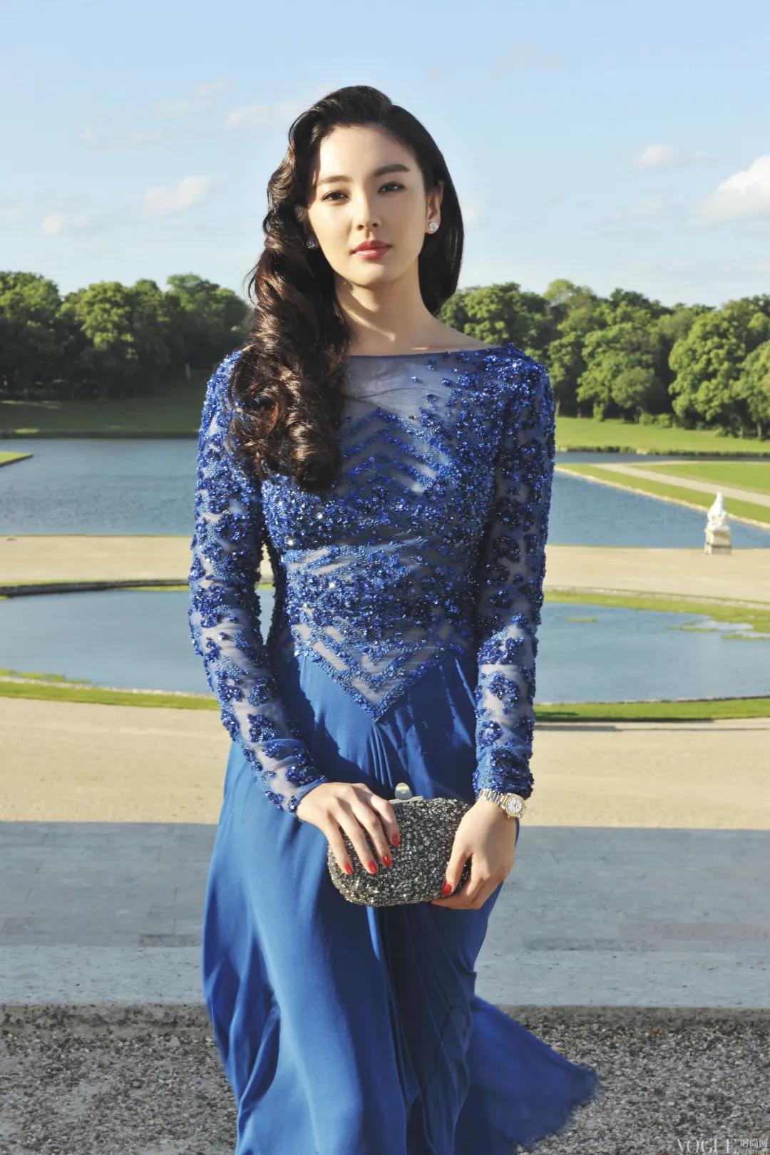 熟女长相_豪放熟女明星_张雨绮年轻感