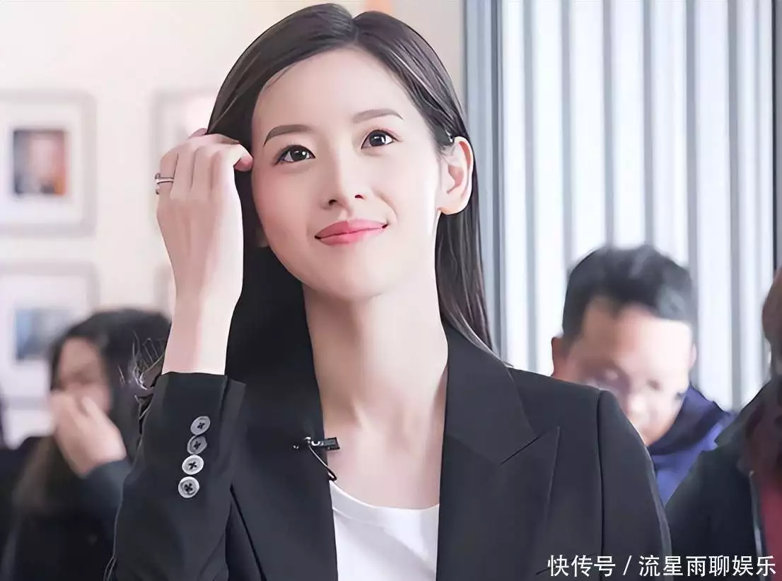 章泽天个人博客深度对话_章泽天商业投资布局_章泽天 娱乐圈