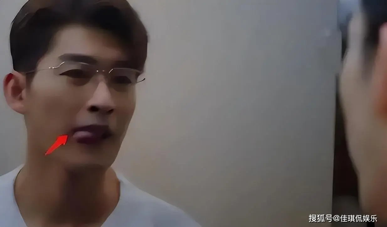 娱乐圈黑暗内幕_娱乐圈假戏真做文_女星遭遇性骚扰